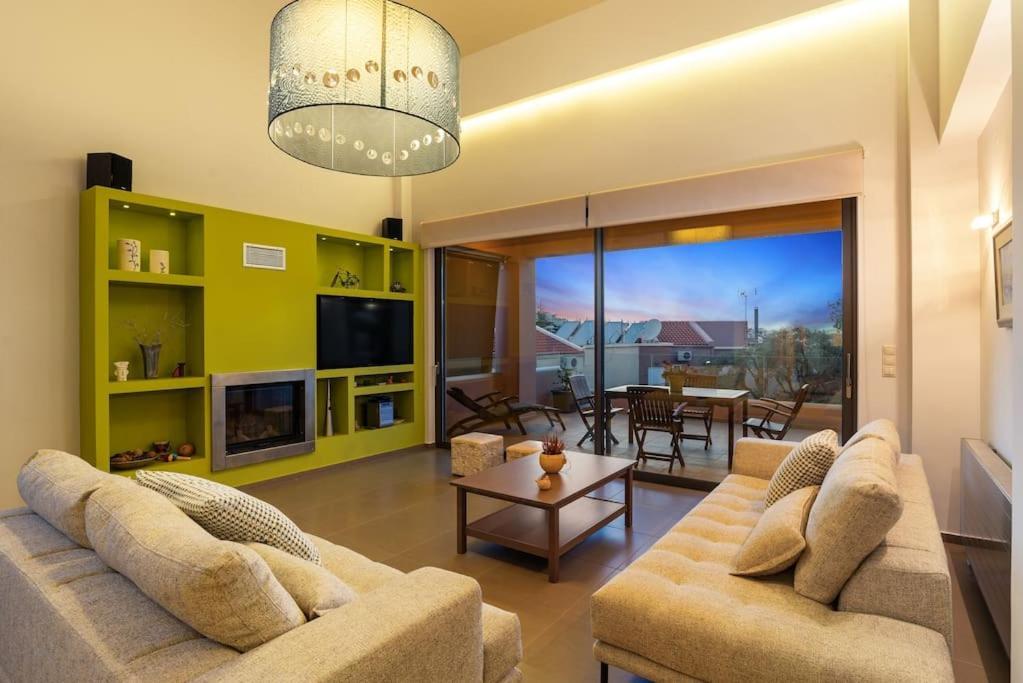 Dream's House - With Pool & Stunning Views Holiday home